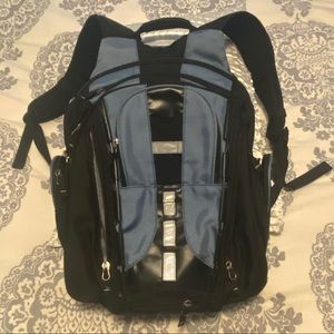 Brenthaven Tred Expandable Backpack